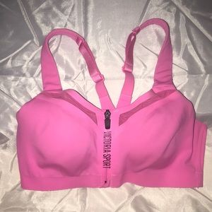 Victoria’s Secret sport bra